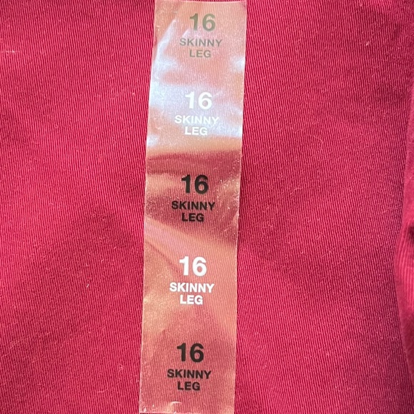 Style & Co Curvy Fit Skinny Jeans, Dark Red, Size 16, New with Tags - Picture 10 of 16